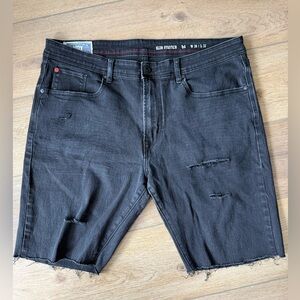 MBX Men's Black Distressed Jean Shorts